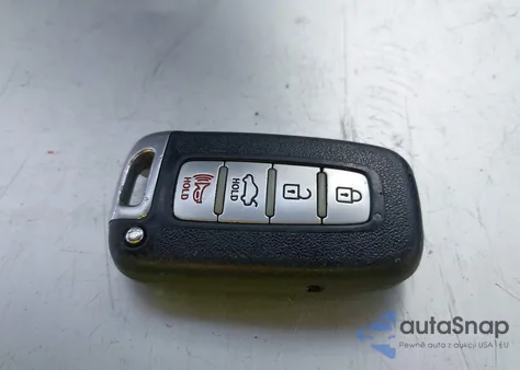 2011 Hyundai Genesis 3.8 z USA, uszkodzony, nr VIN KMHGC4DE2BU132350